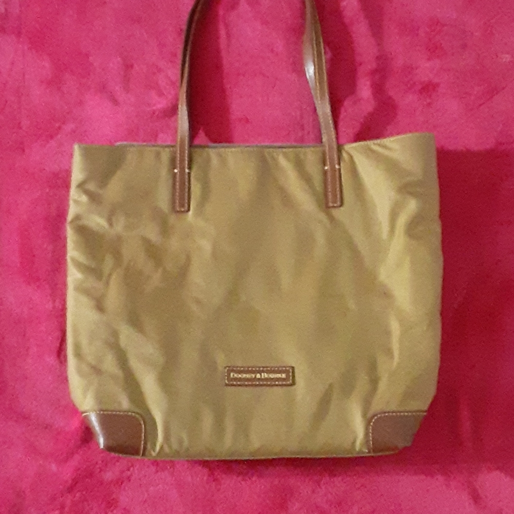 Dooney & Bourke Tote Bag